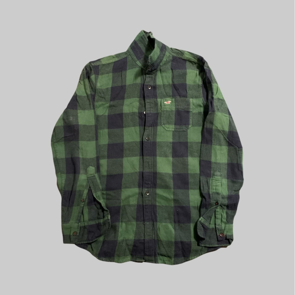 Hollister’s Small Cotton Shirt